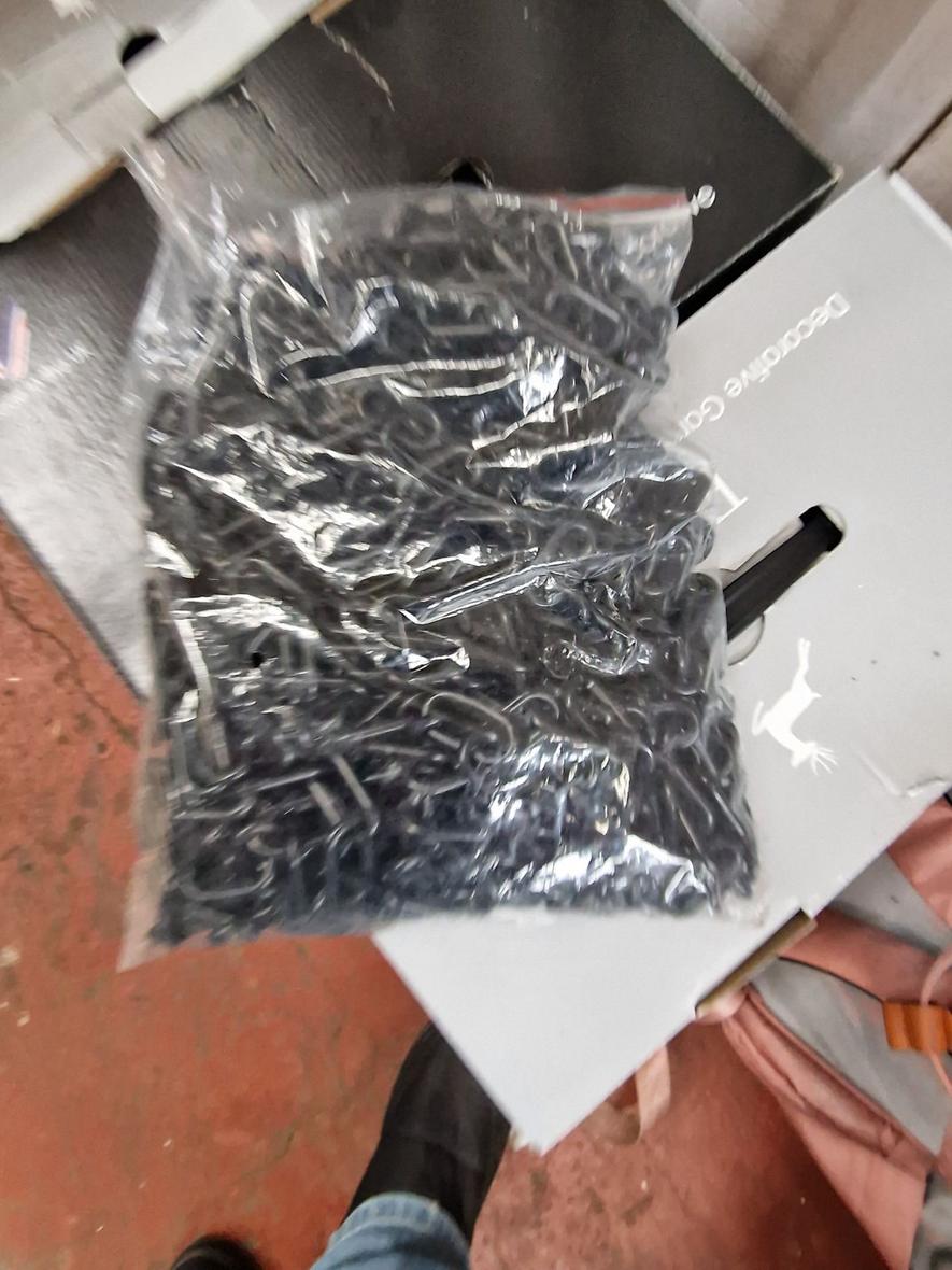 Bag of black chain