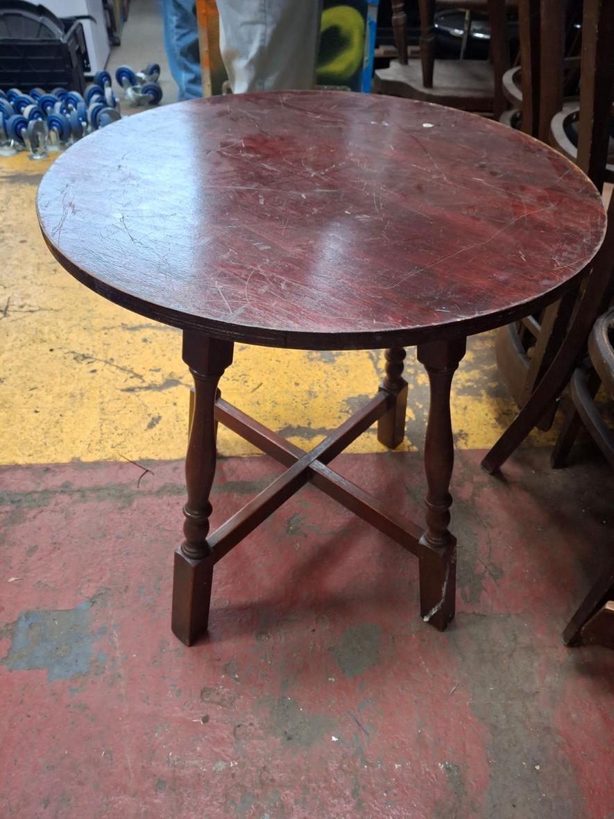 Round table
